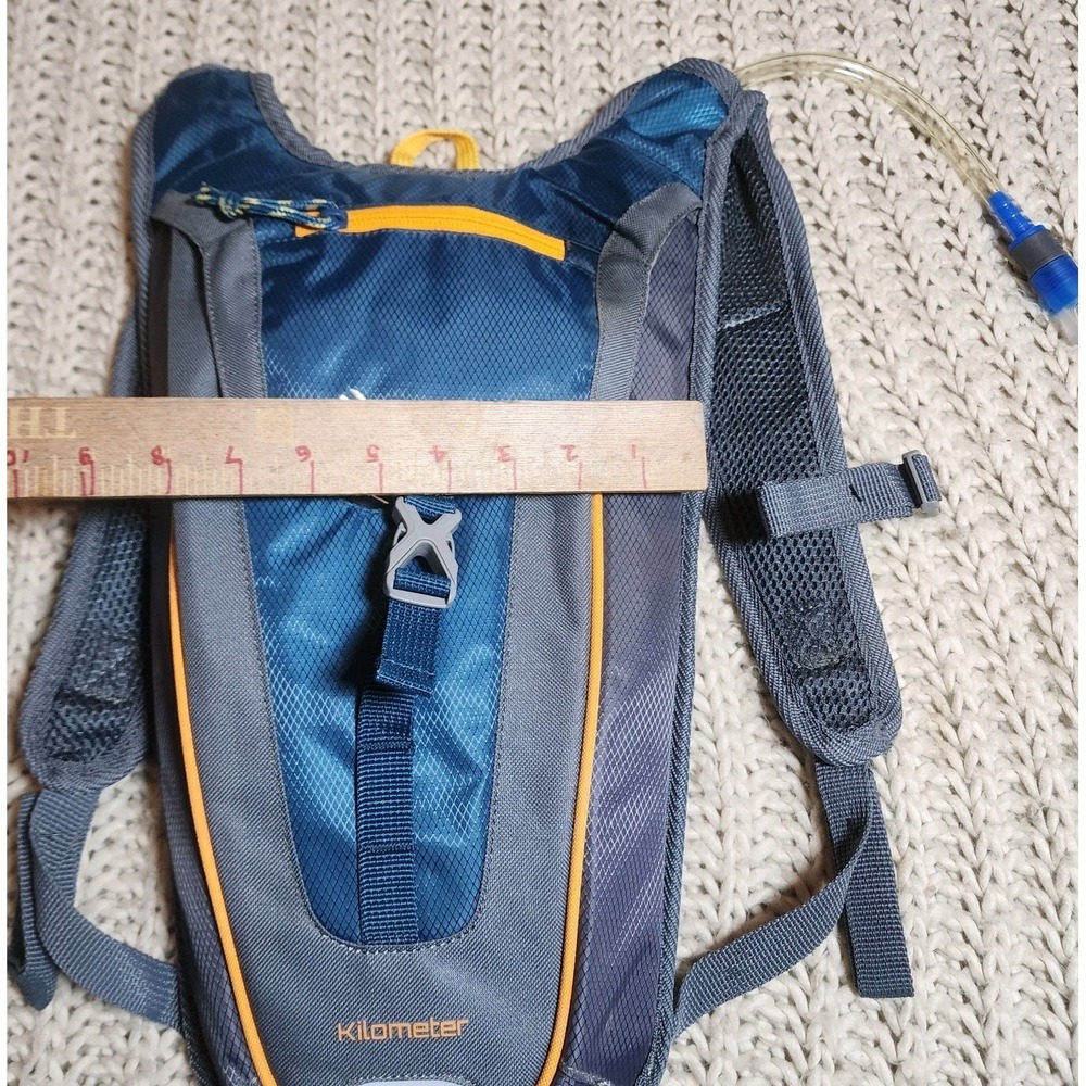 NWOT 2L Water Outdoor Prod Bladder Bag Hydration Backpack Hiking Camping Cycling